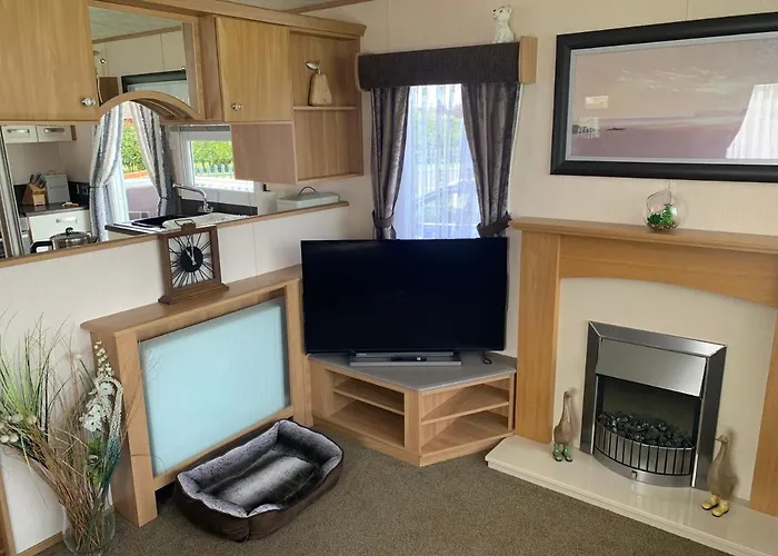 B7 Millfields, Ingoldmells - 3 Beds, Ramp Access, Pet Friendly